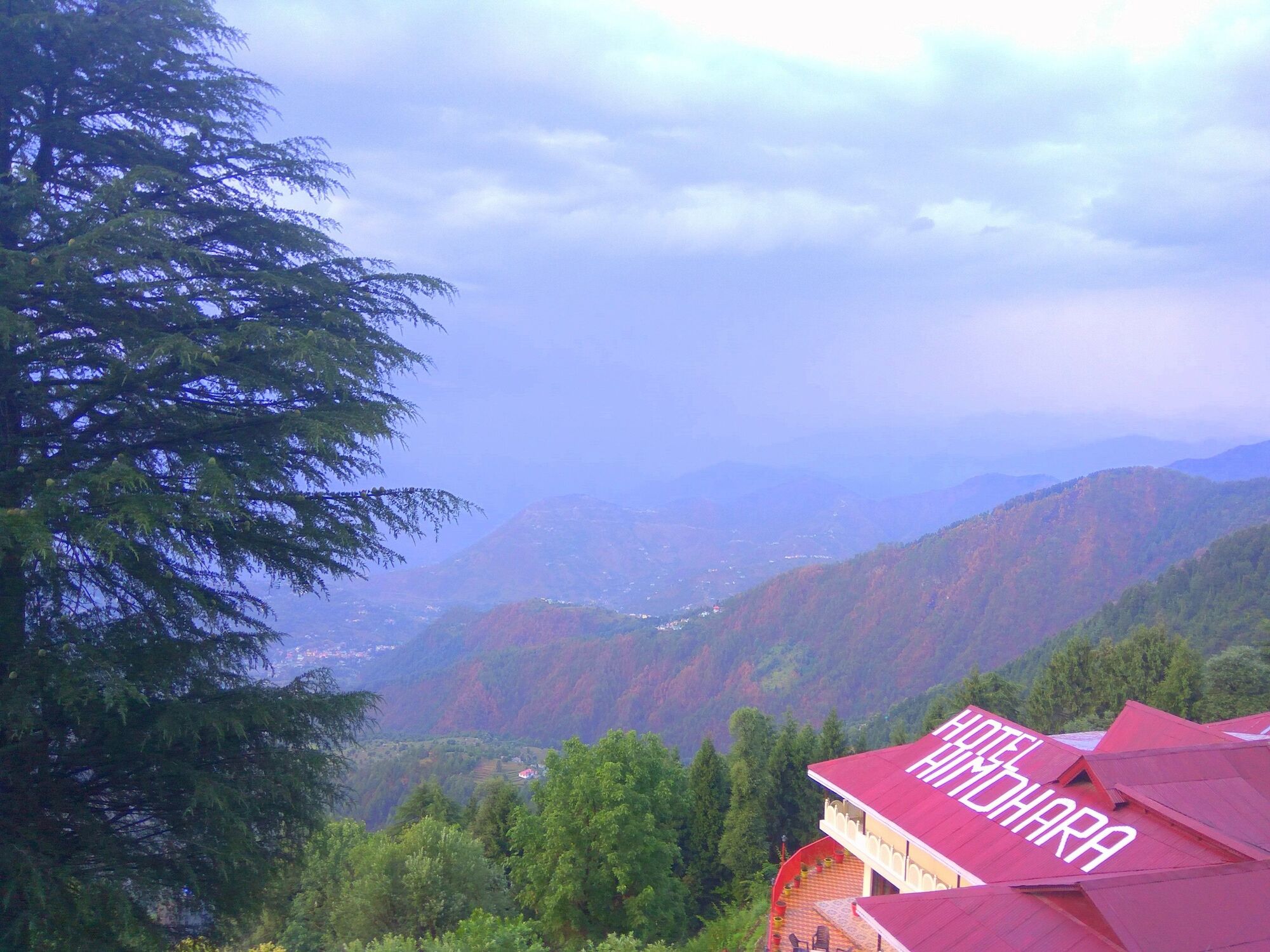 Hotel Himdhara, Dalhousie Exterior photo